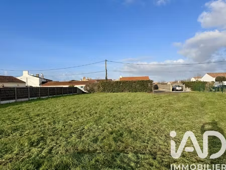 vente terrain 890 m²