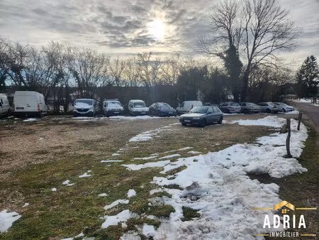 terrain plat constructible 922 m2