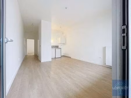 location appartement 2 pièces à nantes île de nantes (44000) : à louer 2 pièces / 39m² nan