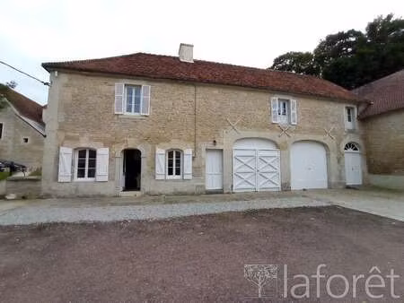 location maison meublé à falaise (14700) : à louer meublé / 100m² falaise
