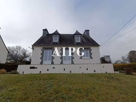 vente maison à gouarec (22570) : à vendre / 114m² gouarec