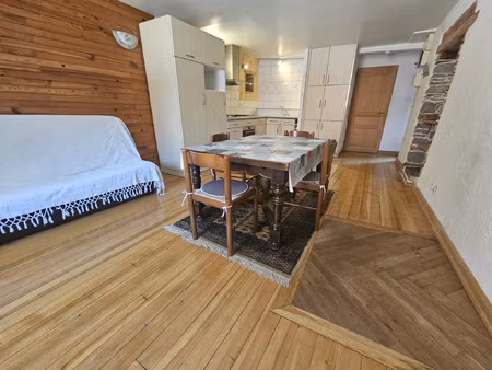 charmant t2 vieille ville d'annecy