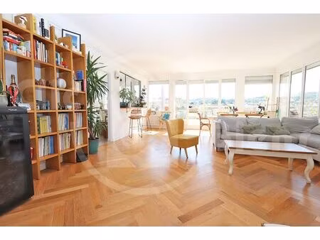 viroflay: appartement en étage  de 4 chambres avec terrasse