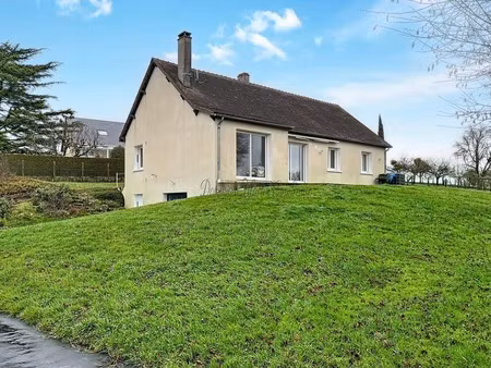 bonneveau (41)-maison à vendre 5 pièces-117m²- sous-sol- garage- jardin- terrain avec box 