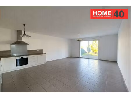 maison entre lac et centre ville. tout à pieds.