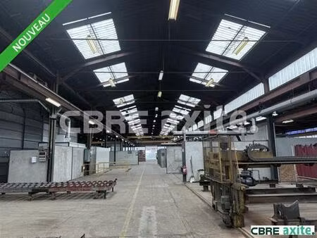 vente local d'activités la côte-saint-andré 3 300 m²