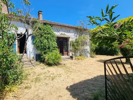 vente maison 6 pièces 138 m² à augignac (24300)  118 000 €