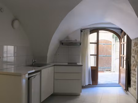 location appartement 1 pièce 27m² st jean de fos 34150