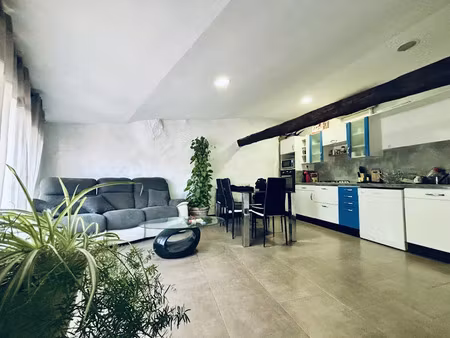 vente maison 4 pièces 80 m² à gonfaron (83590)  150 000 €