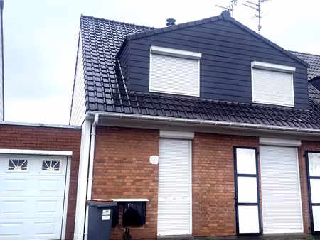 à santes  villa avec 4 pièces à acheter pour famille avec 2 enfants