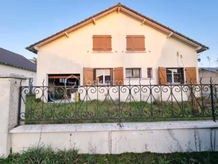 vente maison 4 pièces 114 m² à vitry-aux-loges (45530)  140 000 €