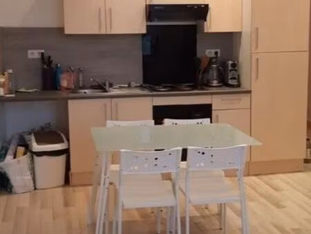 location appartement 2 pièces 44 m² à marseille 9 (13009)