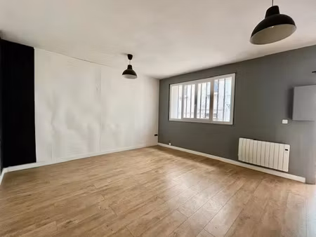 vente maison 4 pièces 85 m² à roquevaire (13360)  180 000 €