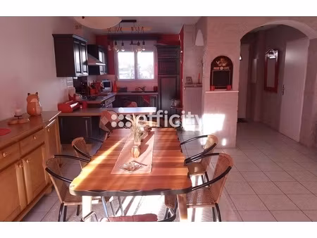 maison 6 pièces - 106 m²