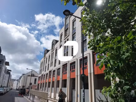 vente bureau nantes 44000