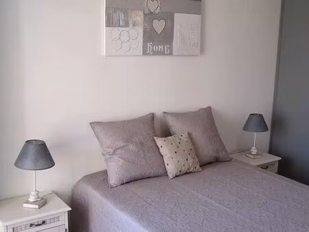 location appartement 3 pièces 47 m² à la rochelle (17000)
