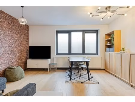 appartement te koop in merksem met 2 slaapkamers