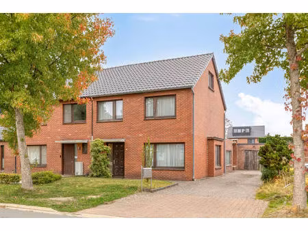 huis te koop in genk met 3 slaapkamers