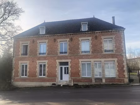 vente maison 8 pièces 250 m² à somsois (51290)  245 000 €