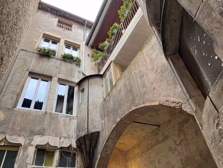 achat immeuble 267m² tournus 71700