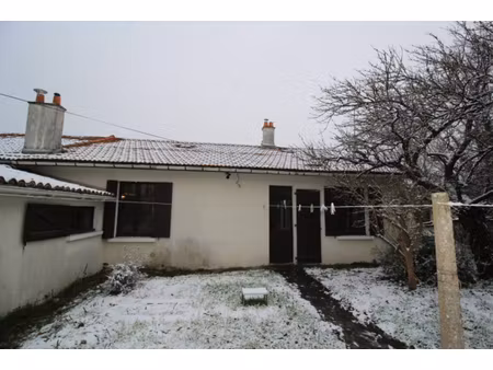 maison beaumont saint cyr 4 pièce(s) 54.84 m2