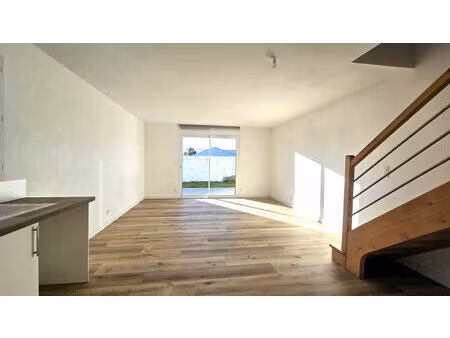 vente maison 5 pièces  80.00m²  les sables
