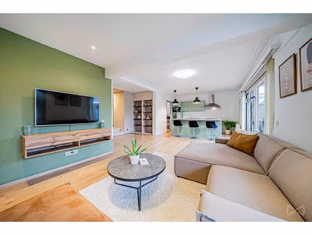 appartement te koop in sint-agatha-berchem met 2 slaapkamers