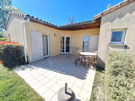 location appartement 3 pièces 53 m² à châteauneuf-sur-isère (26300)