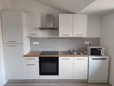 location appartement 2 pièces 42 m² à tain-l'hermitage (26600)