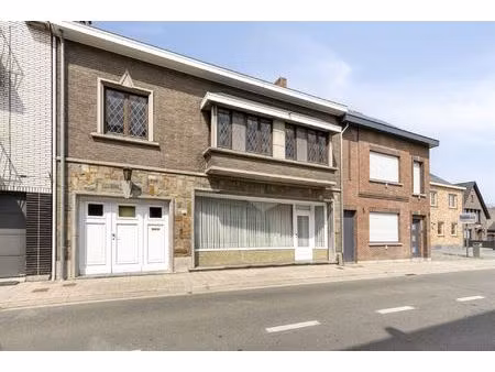 commercieel te koop in buggenhout met 3 slaapkamers