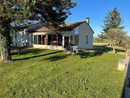 vente maison 6 pièces 165 m² châteauneuf-sur-isère (26300)