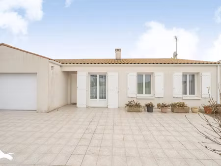 vente maison 4 pièces 94 m² à le château-d'oléron (17480)  307 110 €