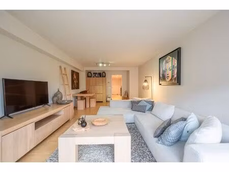 ongemeubeld: cozy en lichtrijk 2-slaapkamerappartement in het centrum van knokke!