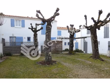 appartement 20 m2  rez-de-chaussée  parking