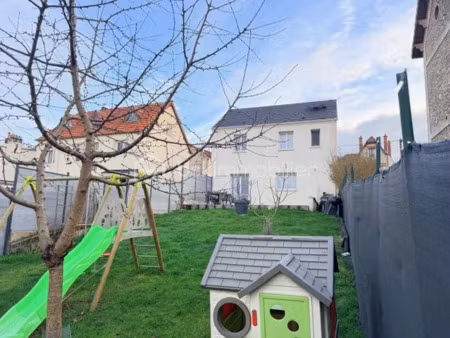 vente maison 5 pièces 94 m² à combs-la-ville (77380)  350 000 €