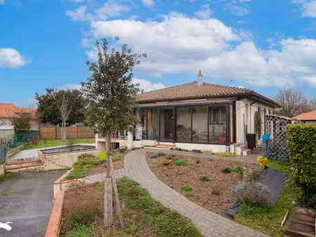 vente maison 4 pièces 101 m² à cugnaux (31270)  344 784 €