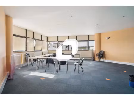 location bureau meaux 77100