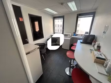 location bureau nanterre 92000