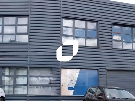 location entrepôt coueron 44220