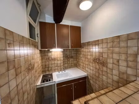 location appartement 1 pièce 23 m² à montpellier (34000)