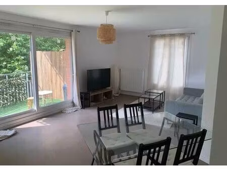 location appartement 3 pièces 72 m² à lille (59000)