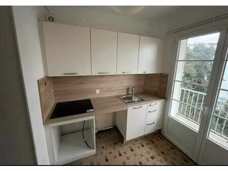 location appartement 3 pièces 63 m² à montpellier (34000)