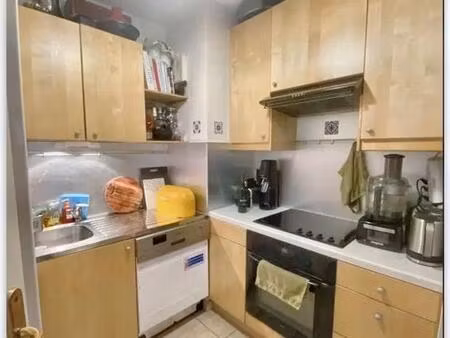 location appartement 2 pièces 41 m² à paris 18 (75018)