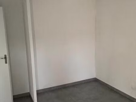 location appartement 1 pièce 39 m² à montpellier (34000)