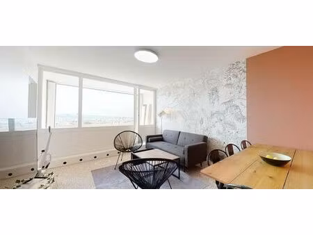 location appartement 5 pièces 83 m² à villeurbanne (69100)