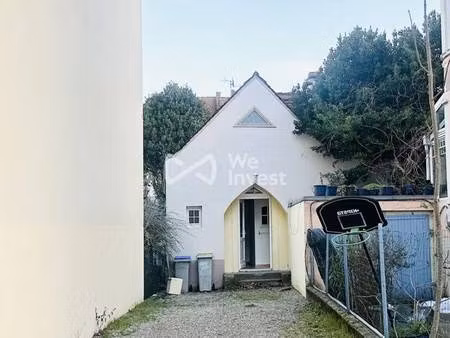 we invest sally sock