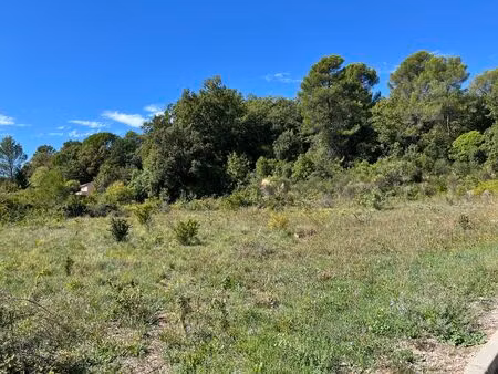 vente terrain neuf 1300m2 la roquebrussanne - 160000 € - surface privée