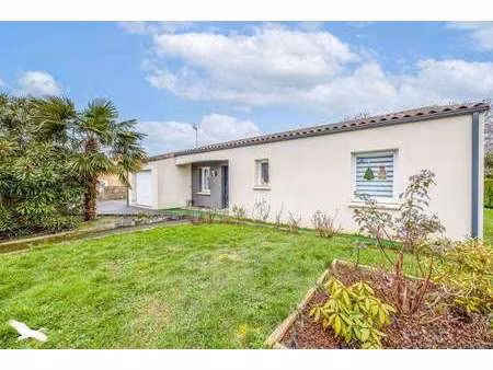 vente maison aux velluire-sur-vendée (85770) : à vendre / 90m² les velluire-sur-vendée