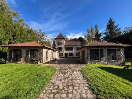 vente maison 12 pièces 297 m² à la ferté-sous-jouarre (77260)  490 000 €