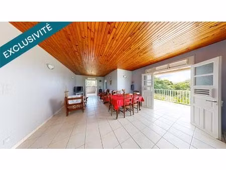 maison au vauclin avec vue mer  terrain et potentiel